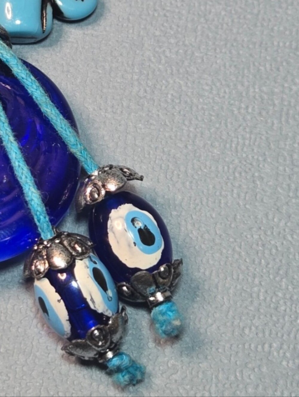 1 It Blue Elephant Keychain with Trunks Up - Picture 3 of 8